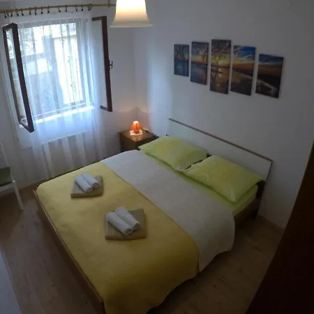 Comfortable In Stari Grad (Hvar)